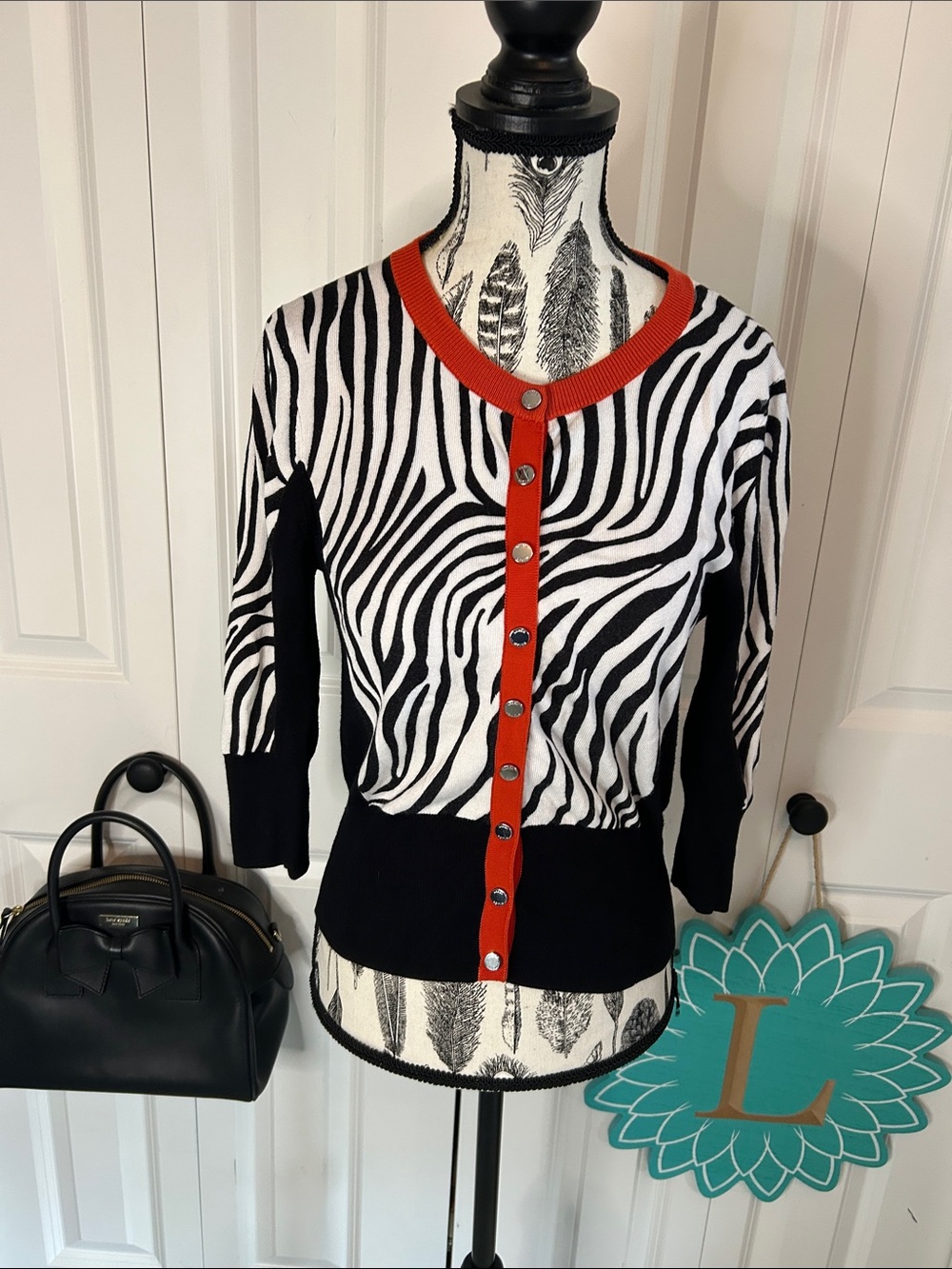 ✨Karen Millen Zebra 🦓 Jacquard Snap Front Cardigan - Bold Red Trim